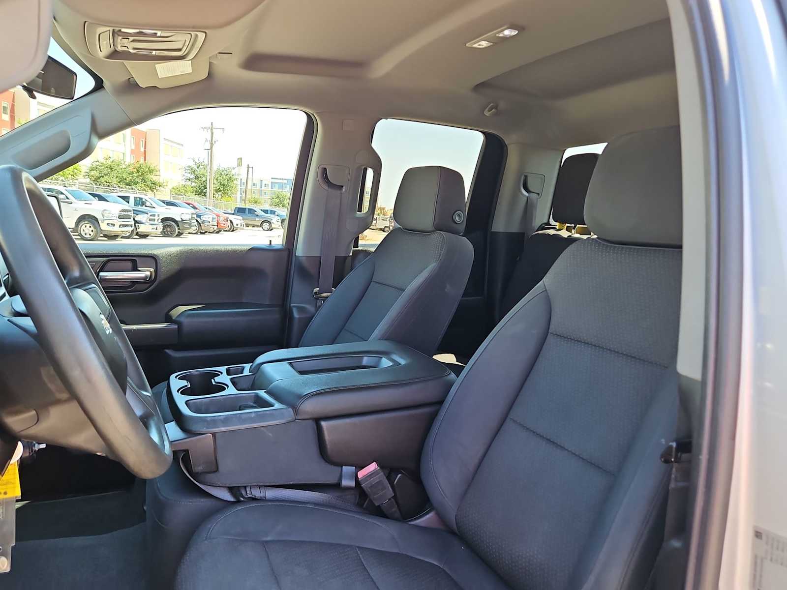 Thumbnail: 2019 Chevrolet Silverado 1500 - 21