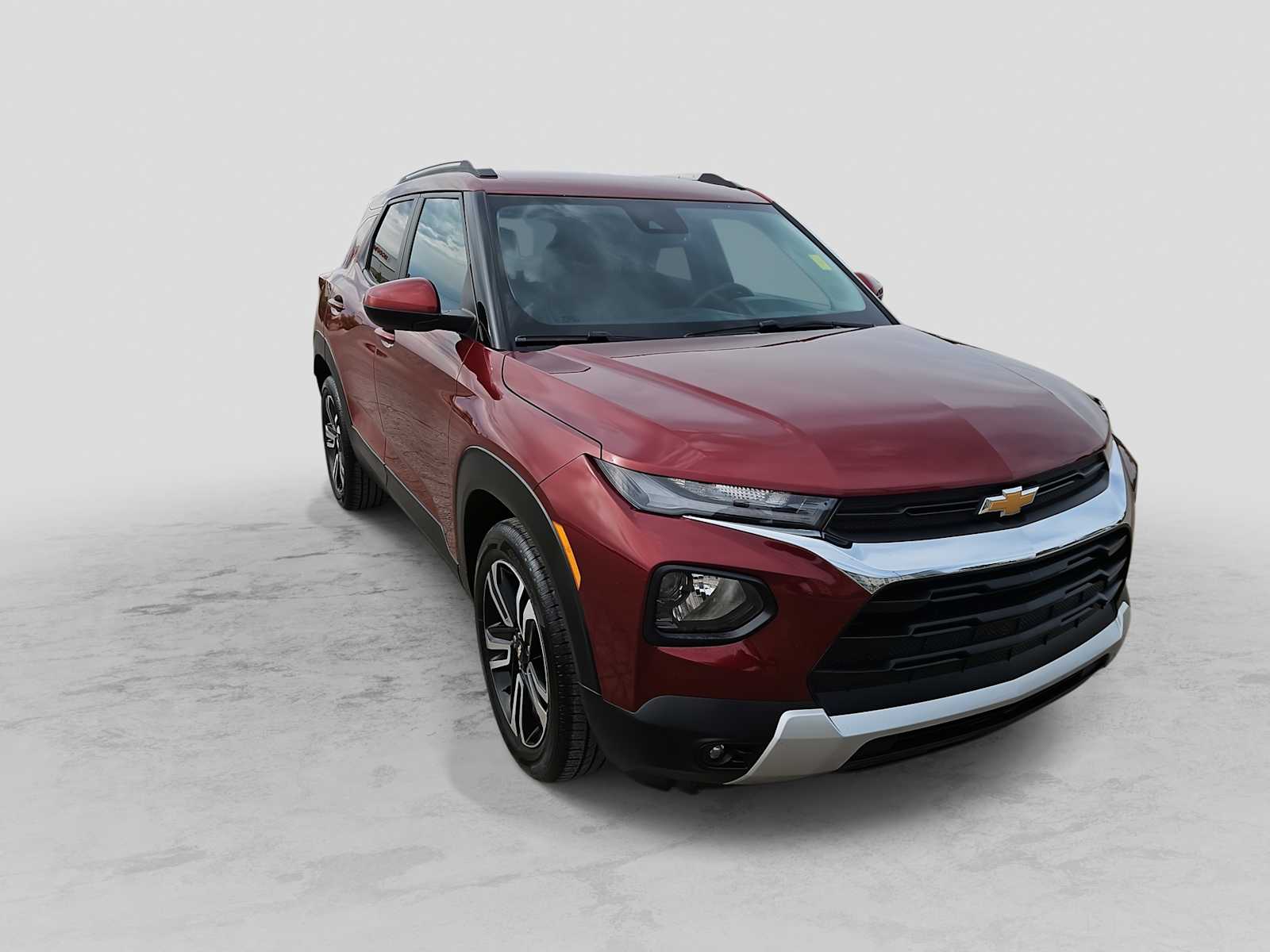 Thumbnail: 2023 Chevrolet TrailBlazer - 2