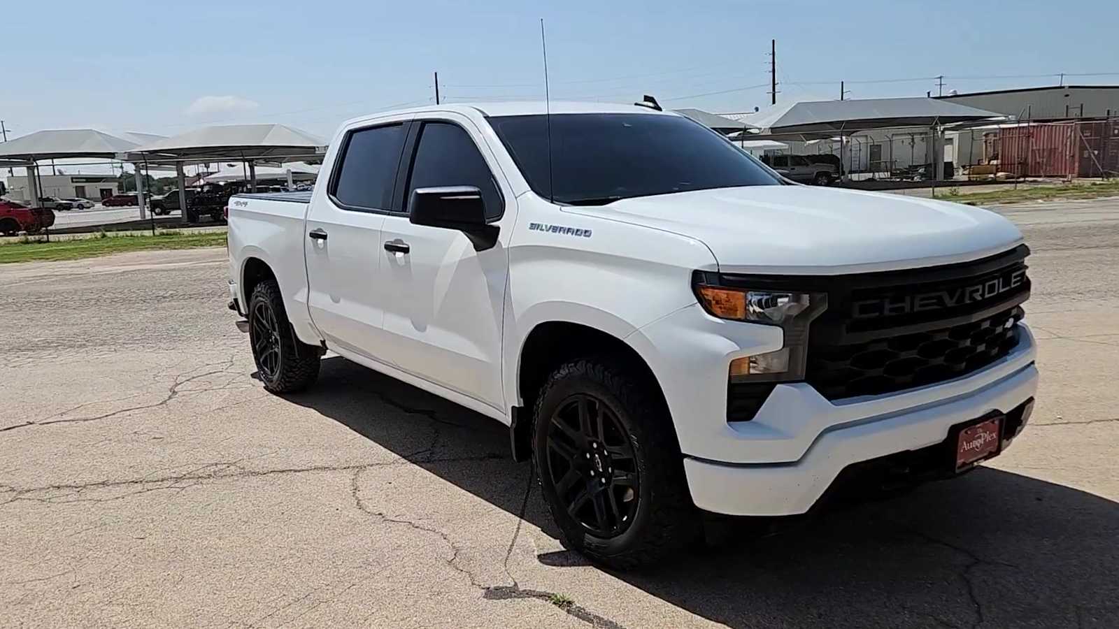 Used 2024 Chevrolet Silverado 1500 Custom with VIN 3GCPDBEK5RG219280 for sale in San Angelo, TX