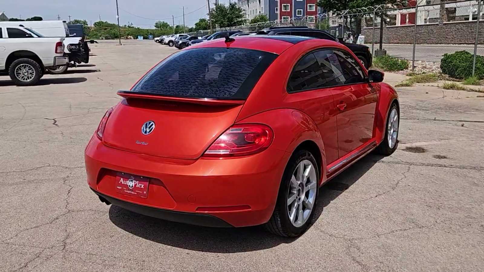 2016 Volkswagen Beetle SE 7