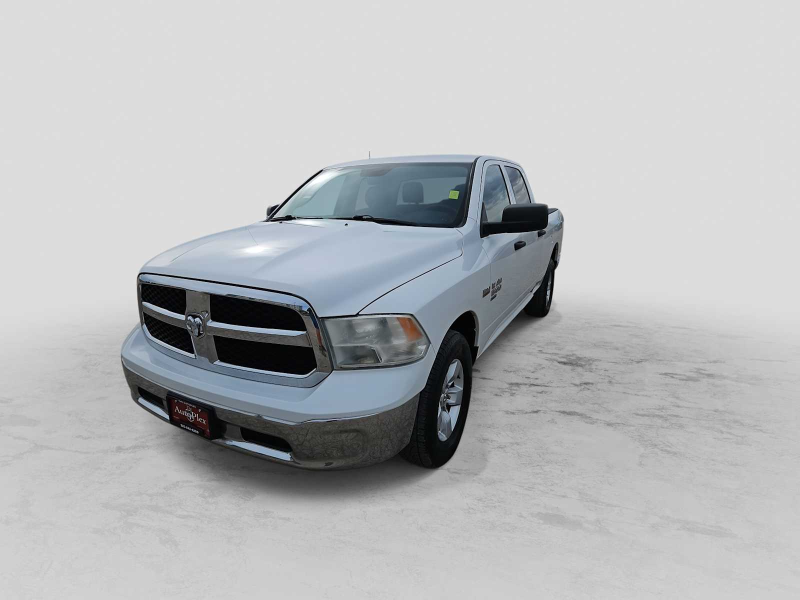 Thumbnail: 2021 RAM 1500 Classic - 4