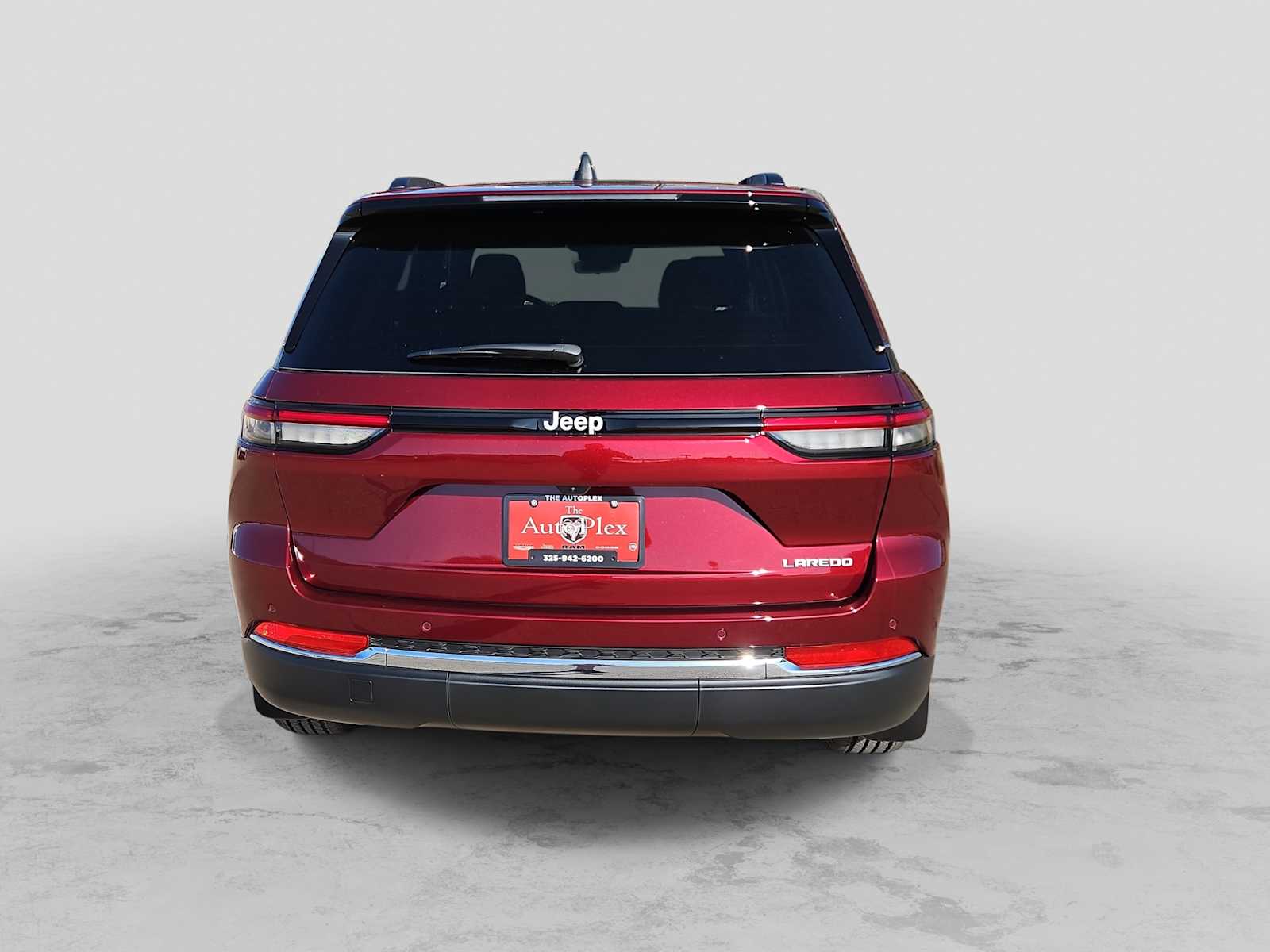 Thumbnail: 2025 Jeep Grand Cherokee - 13