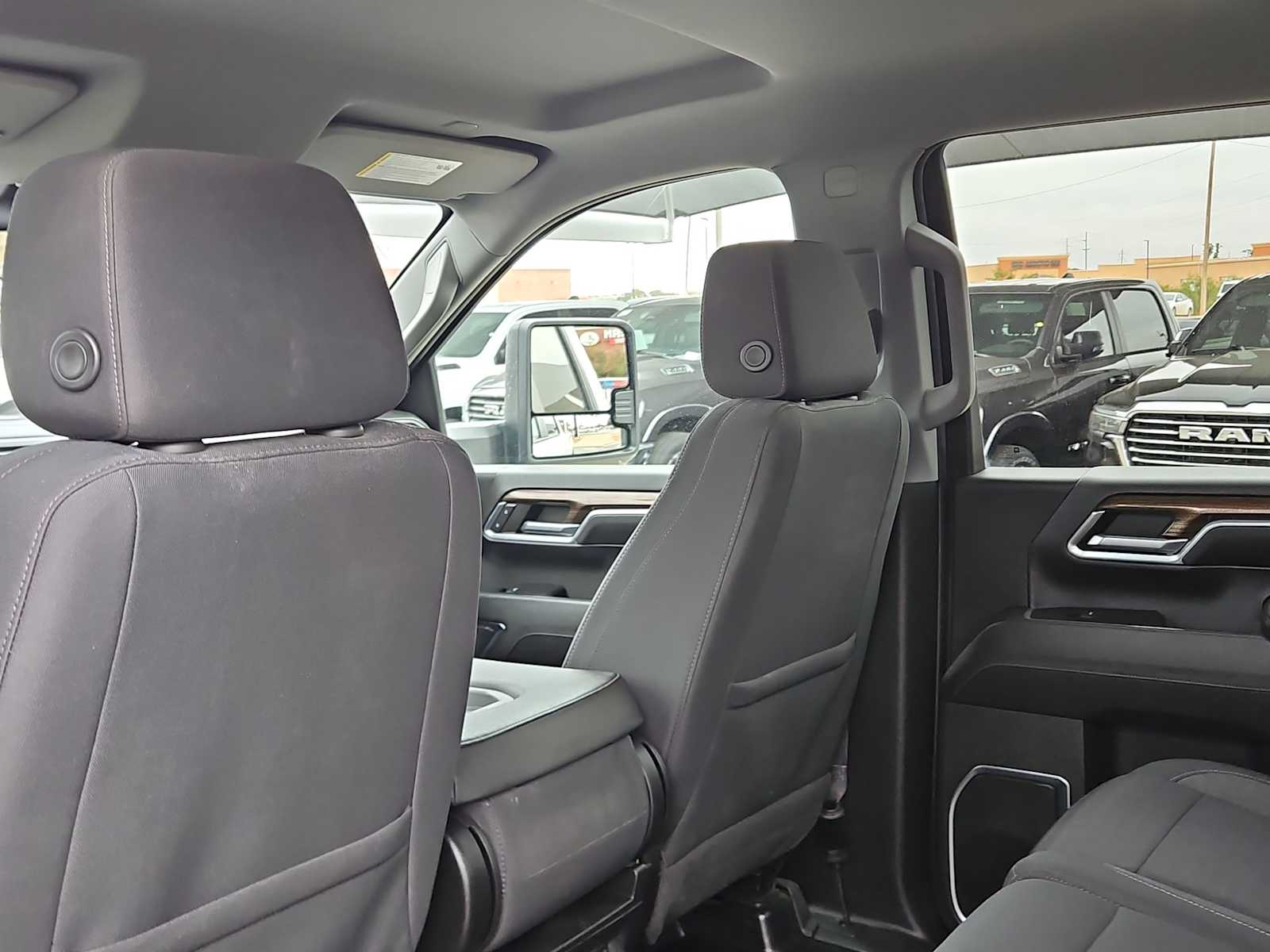 Thumbnail: 2024 Chevrolet Silverado 2500 - 14