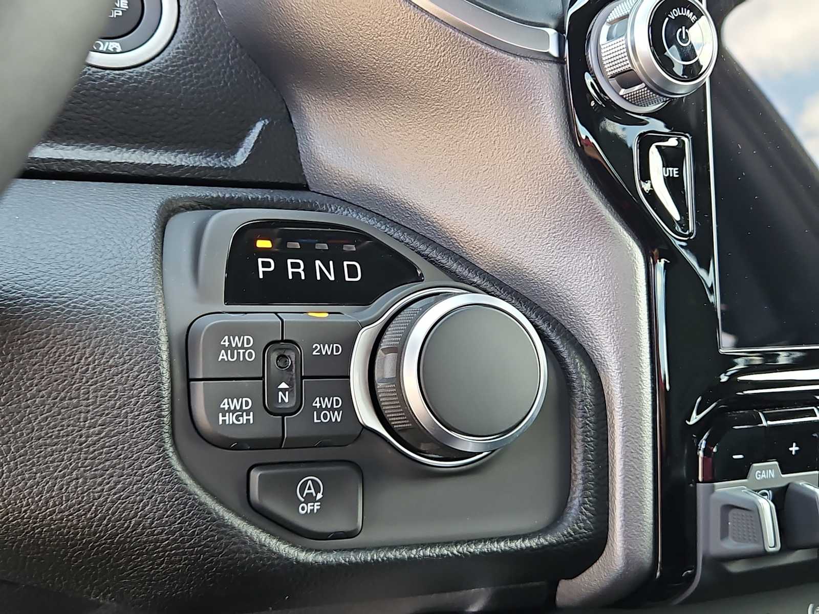 Thumbnail: 2026 RAM 1500 - 21