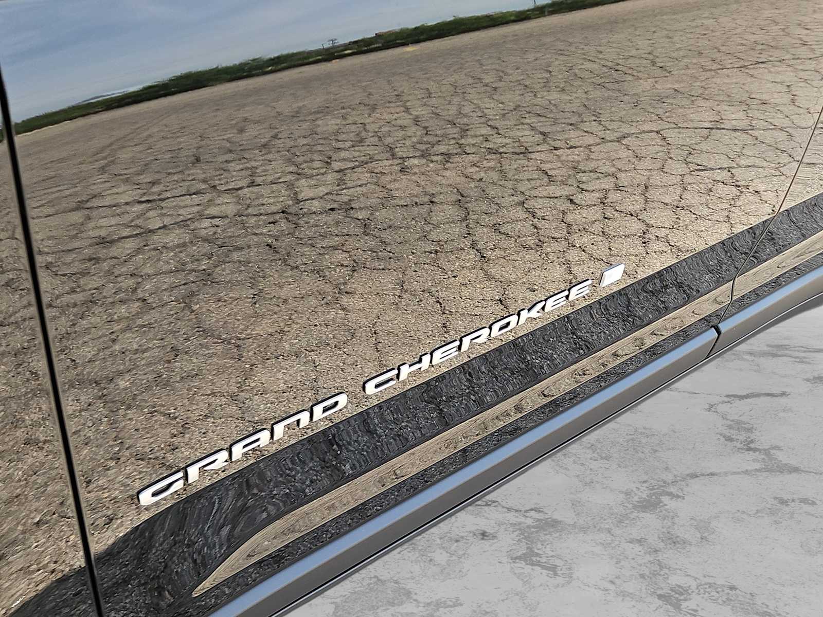 Thumbnail: 2026 Jeep Grand Cherokee - 11