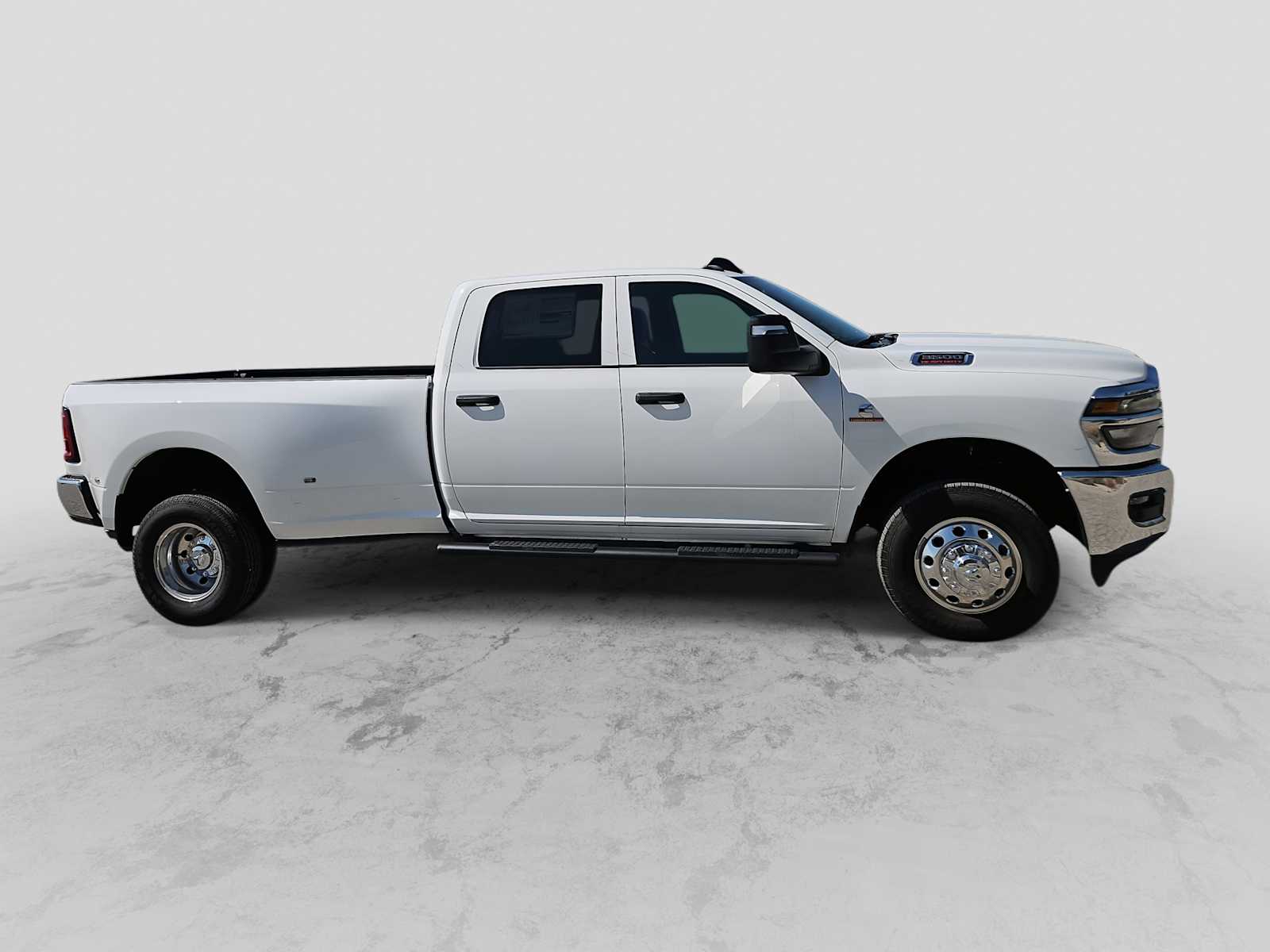 Thumbnail: 2026 RAM 3500 - 9