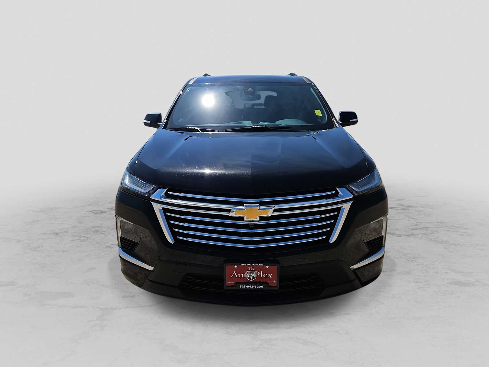 Thumbnail: 2023 Chevrolet Traverse - 3