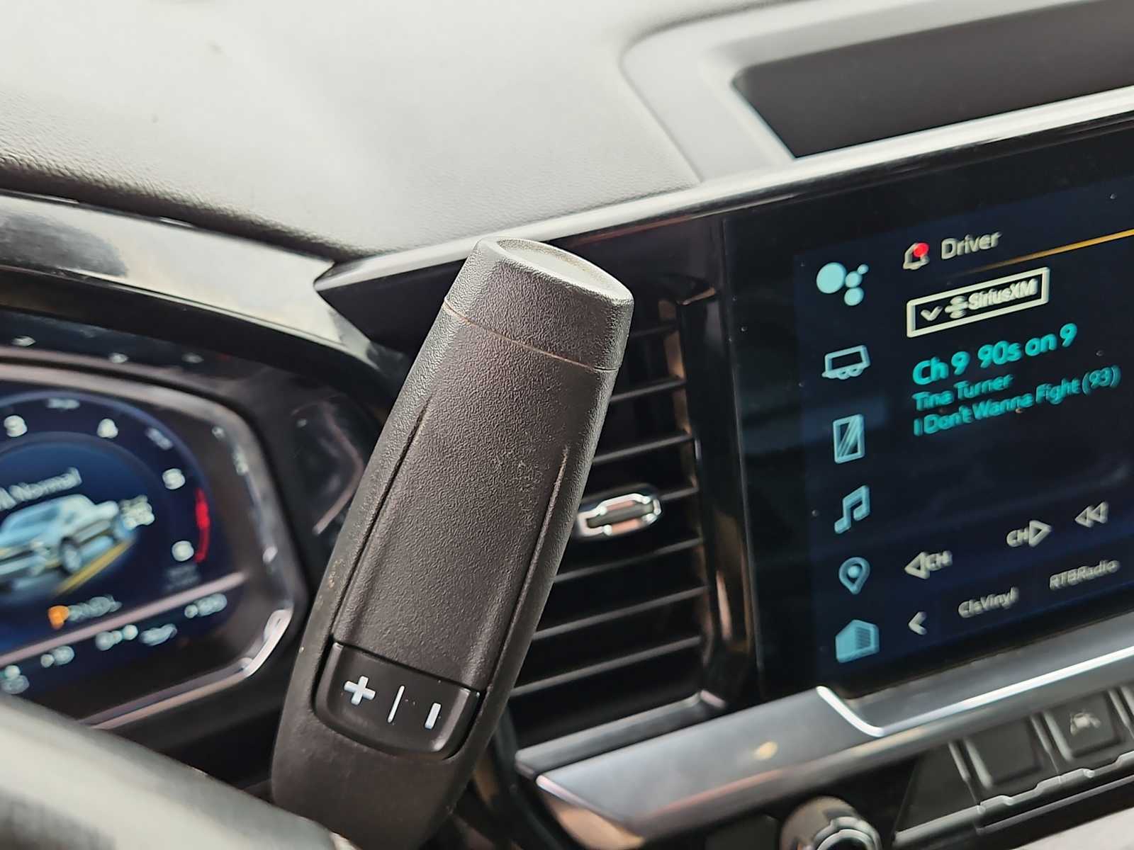 Thumbnail: 2023 Chevrolet Silverado 1500 - 21