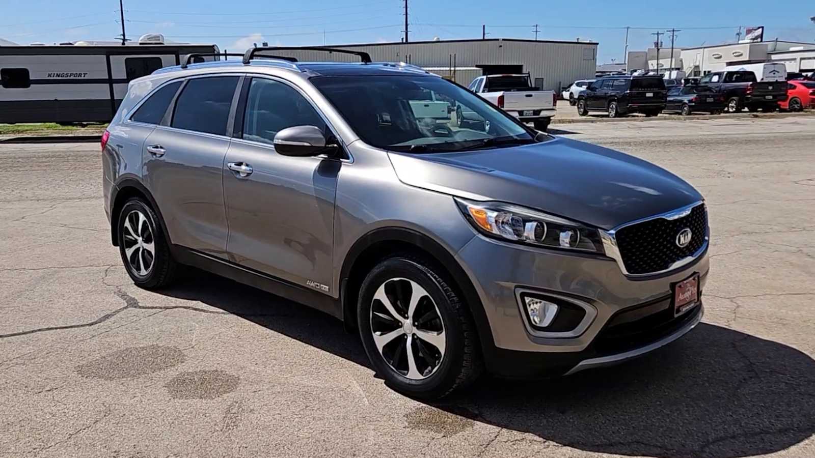 2016 Kia Sorento EX photo 2