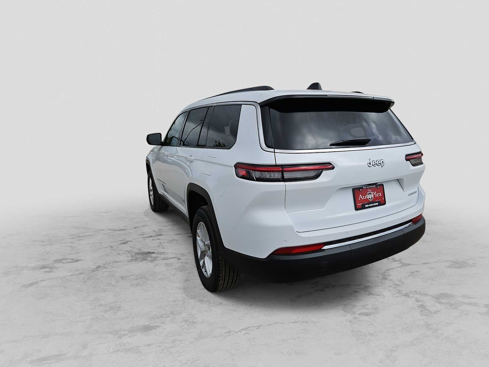 Thumbnail: 2026 Jeep Grand Cherokee L - 6