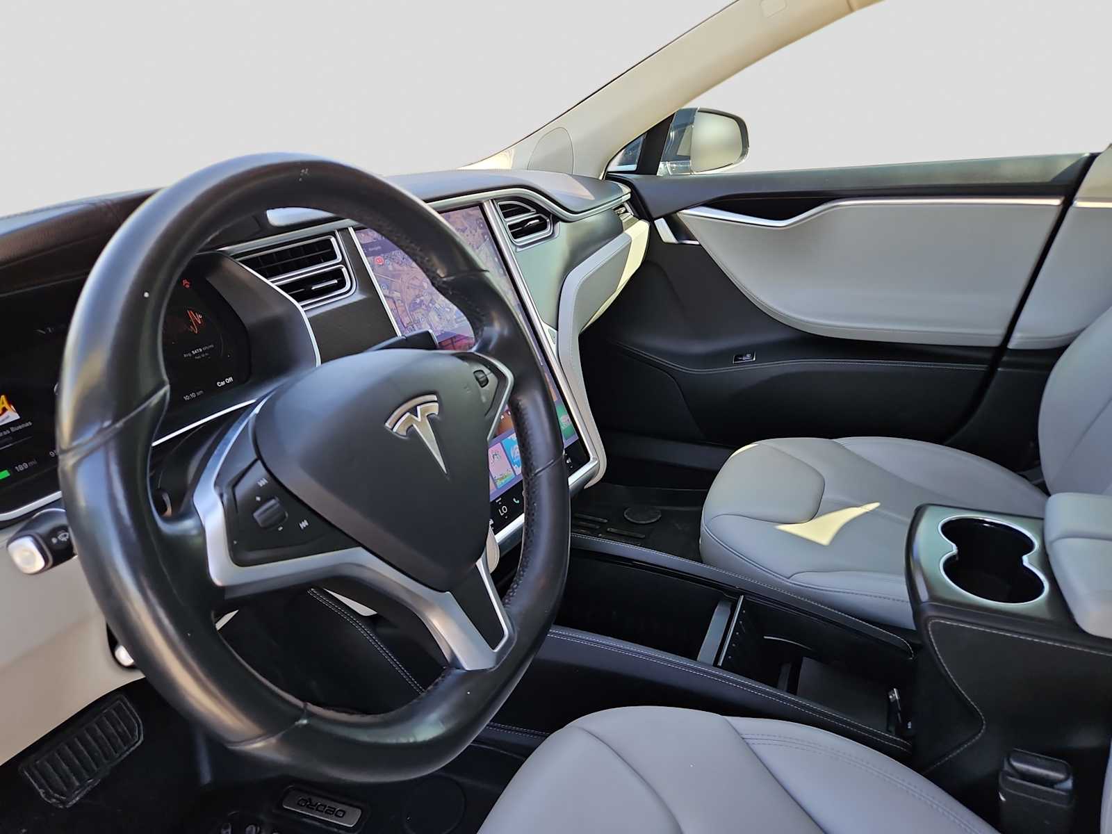 Thumbnail: 2014 Tesla Model S - 10