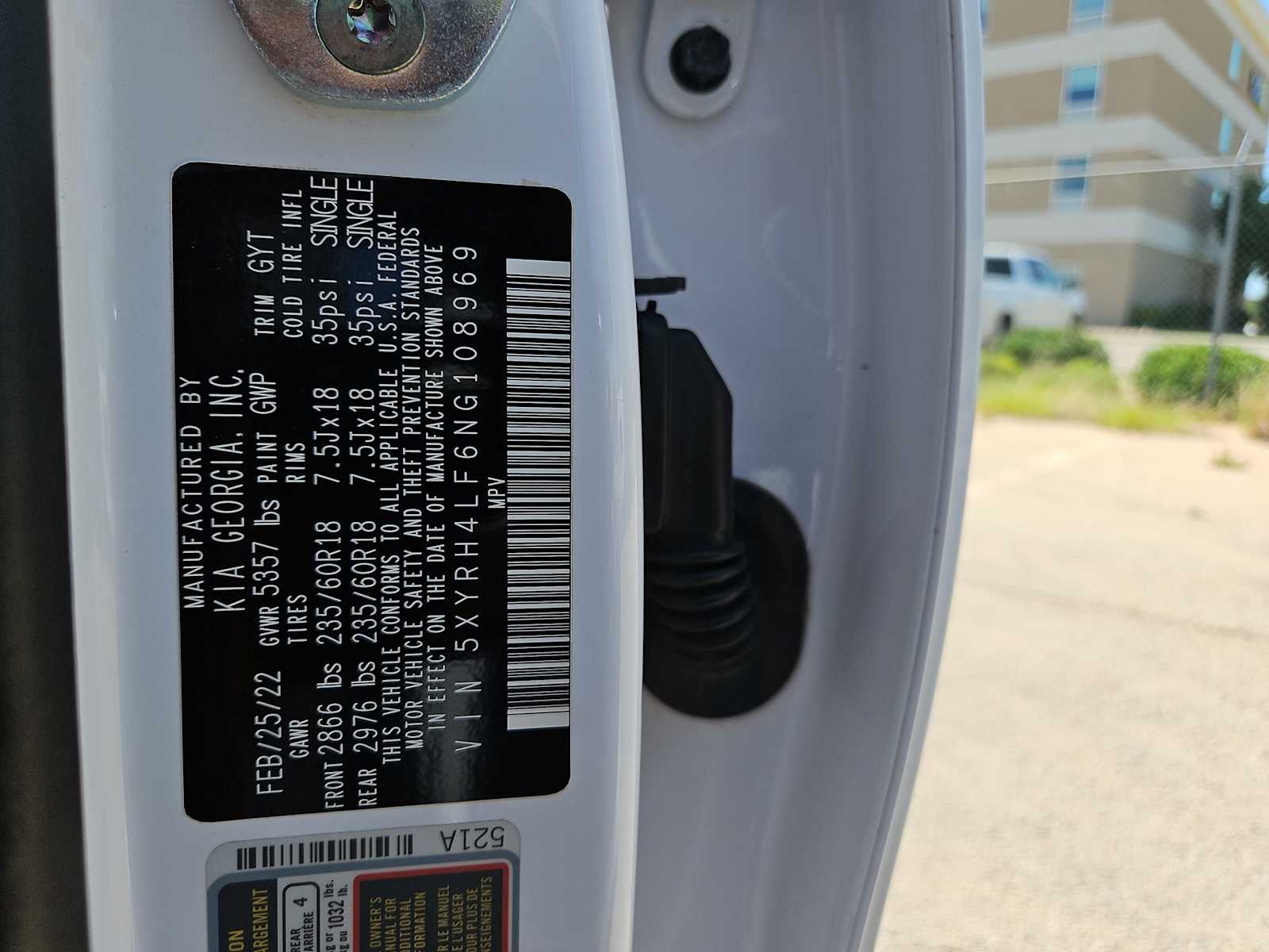 2022 Kia Sorento EX 29
