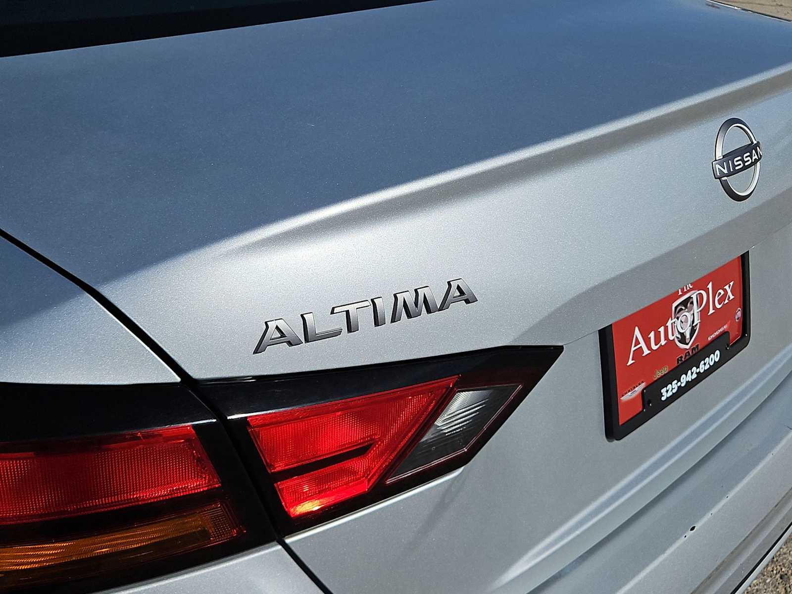 Thumbnail: 2023 Nissan Altima - 11