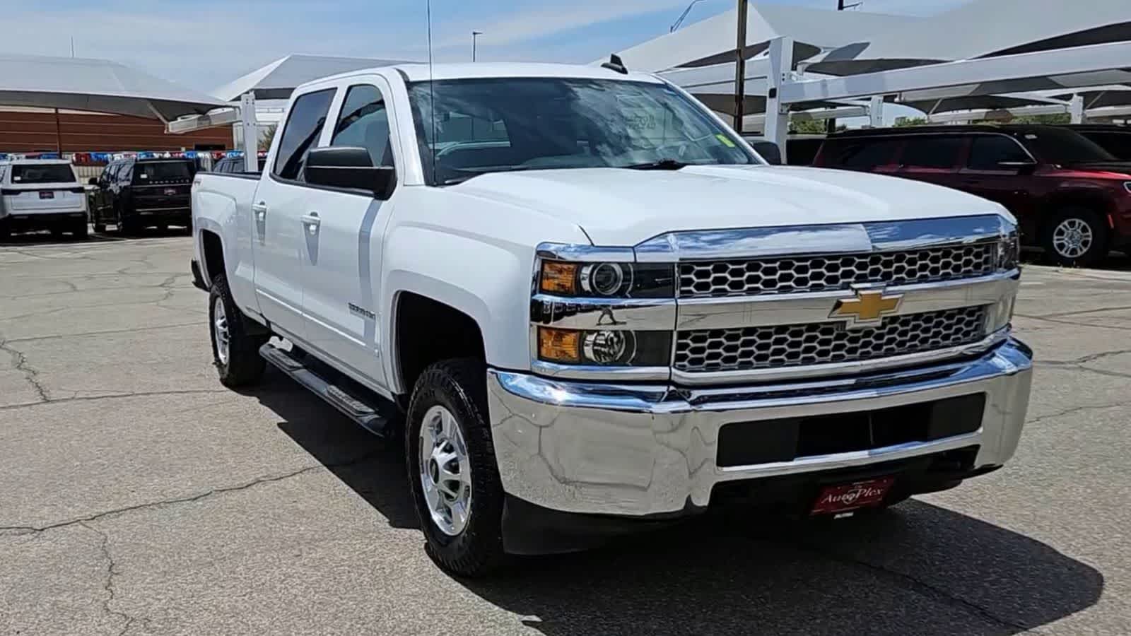 Used 2019 Chevrolet Silverado 2500HD LT with VIN 1GC1KSEG2KF265437 for sale in San Angelo, TX