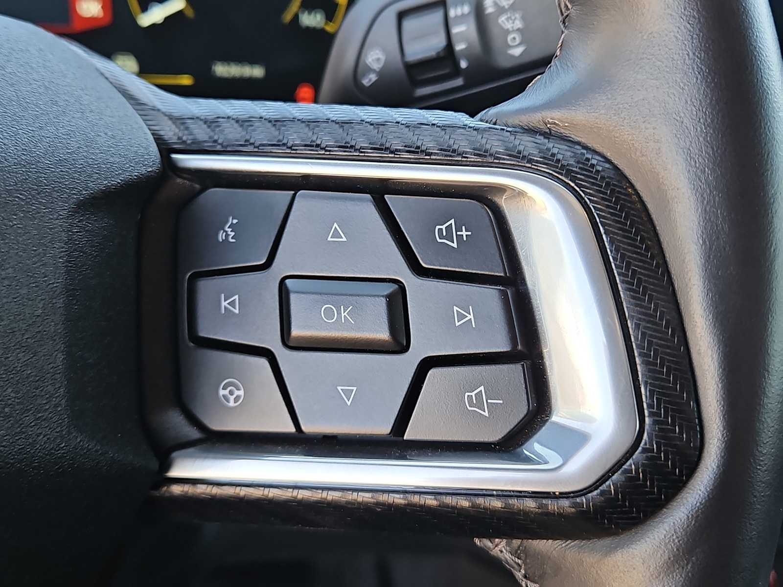 Thumbnail: 2025 Ford Mustang - 21