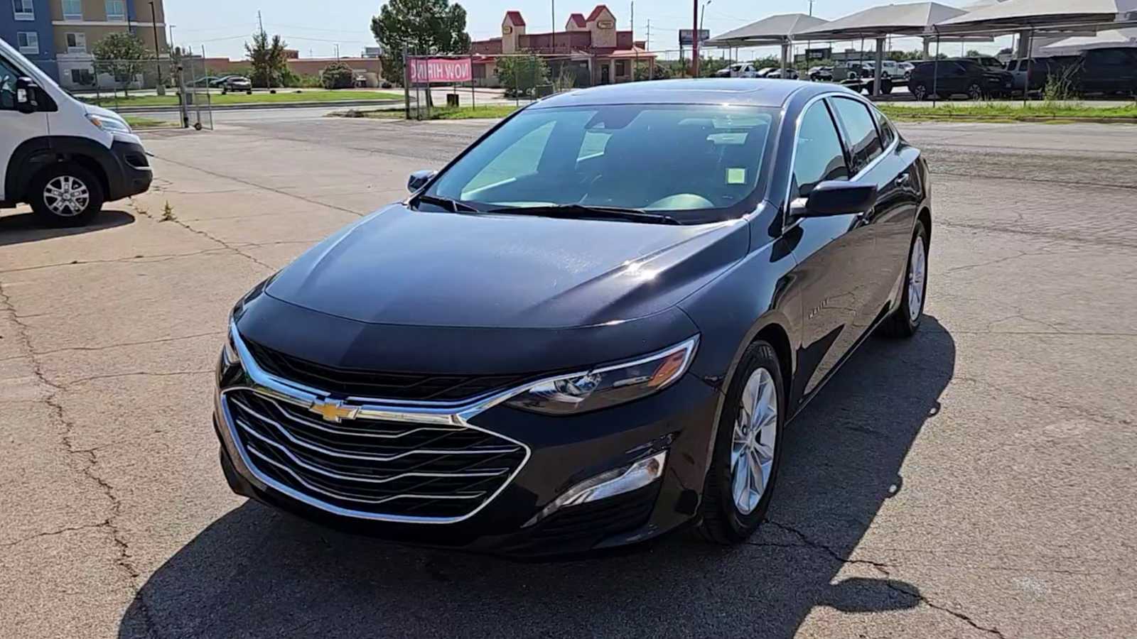 2023 Chevrolet Malibu 1LT photo 3