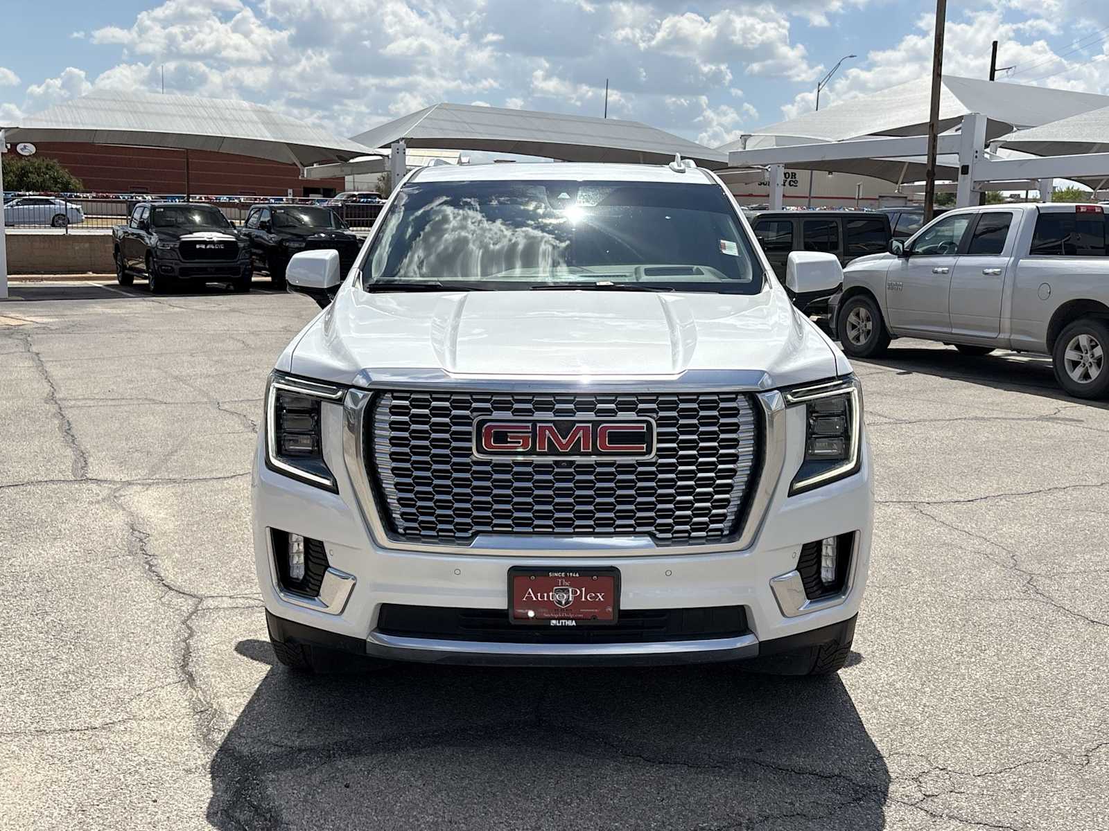 Thumbnail: 2021 GMC Yukon - 3