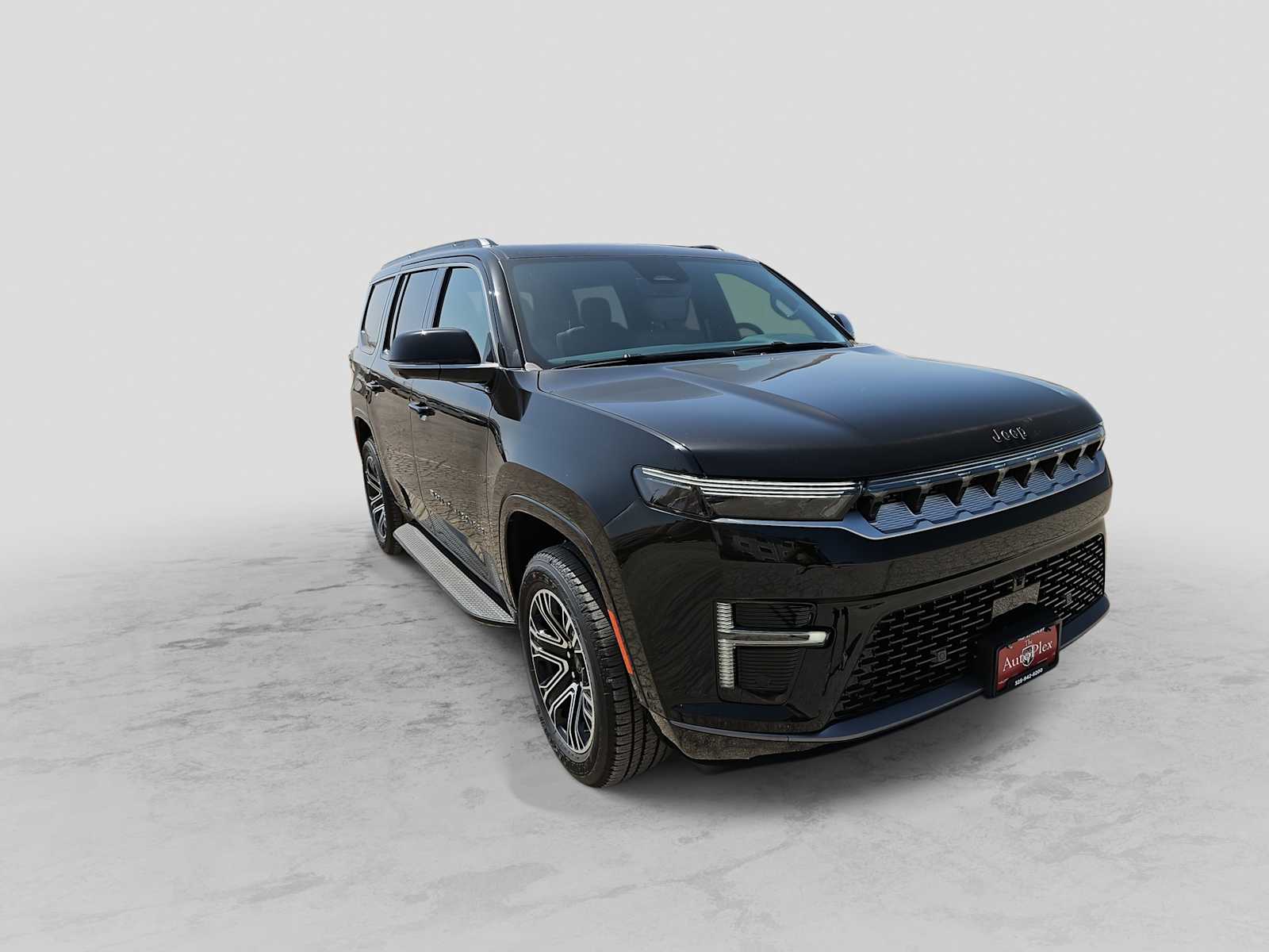 Thumbnail: 2026 Jeep Grand Wagoneer - 2