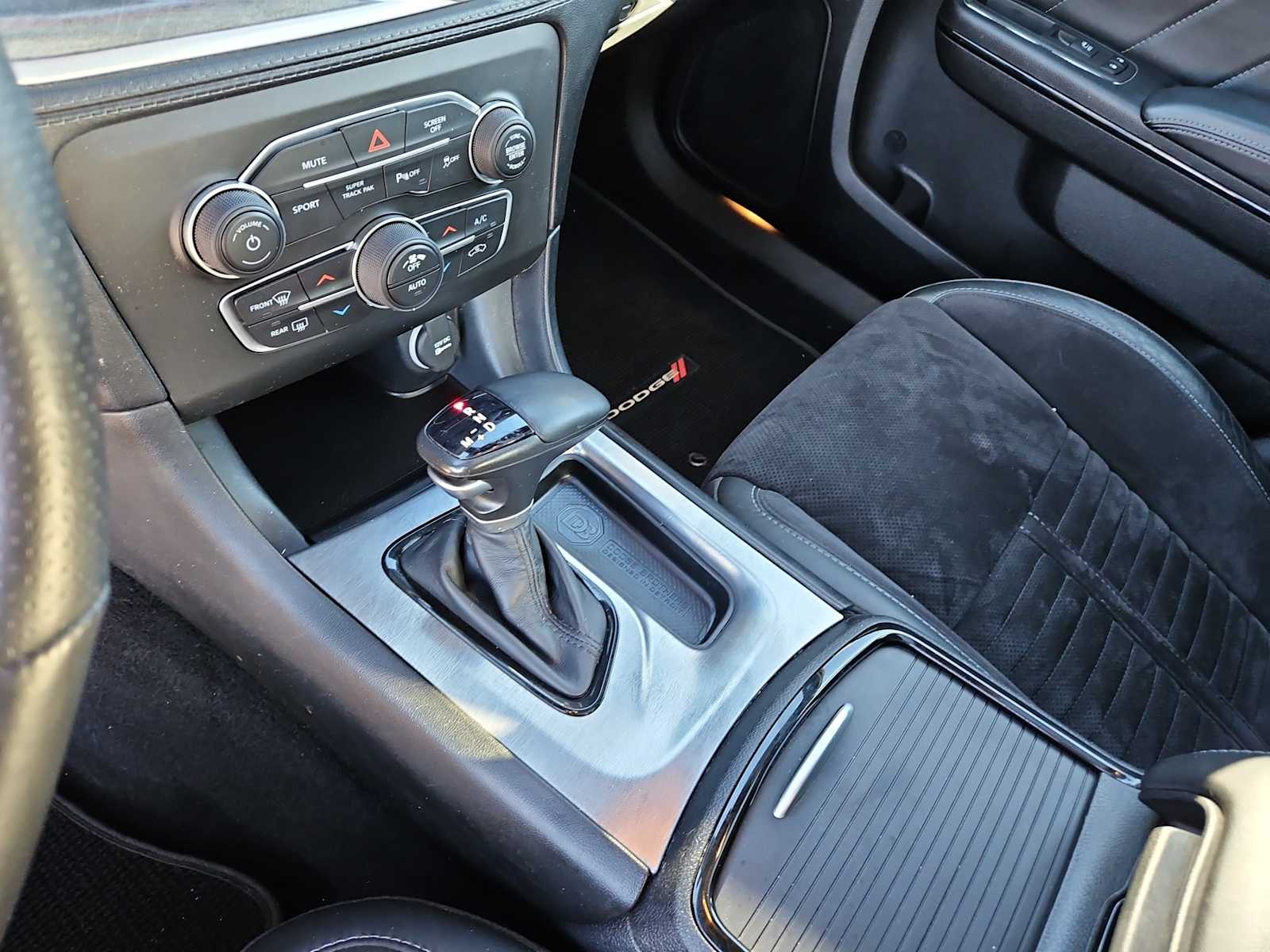 Thumbnail: 2021 Dodge Charger - 20