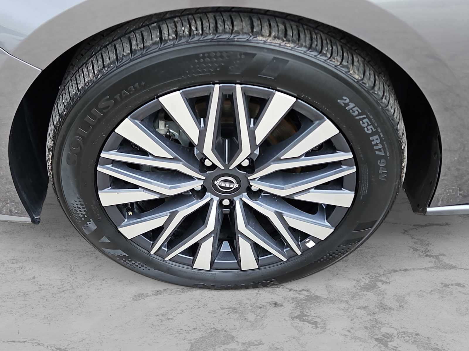 Thumbnail: 2025 Nissan Altima - 12