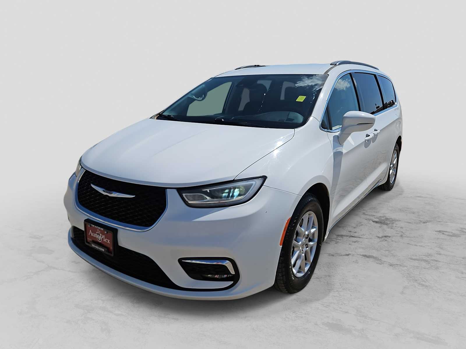 Thumbnail: 2022 Chrysler Pacifica - 1