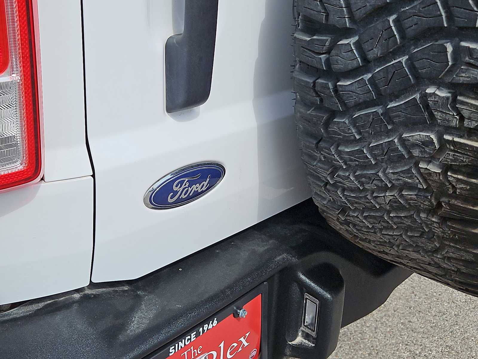 Thumbnail: 2023 Ford Bronco - 11