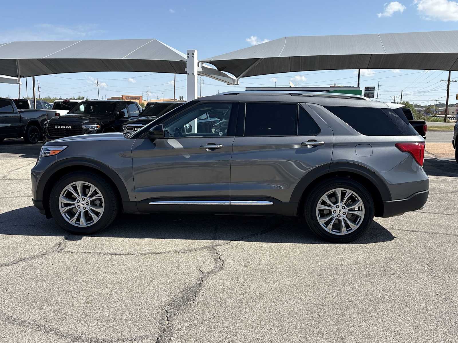 Thumbnail: 2023 Ford Explorer - 5