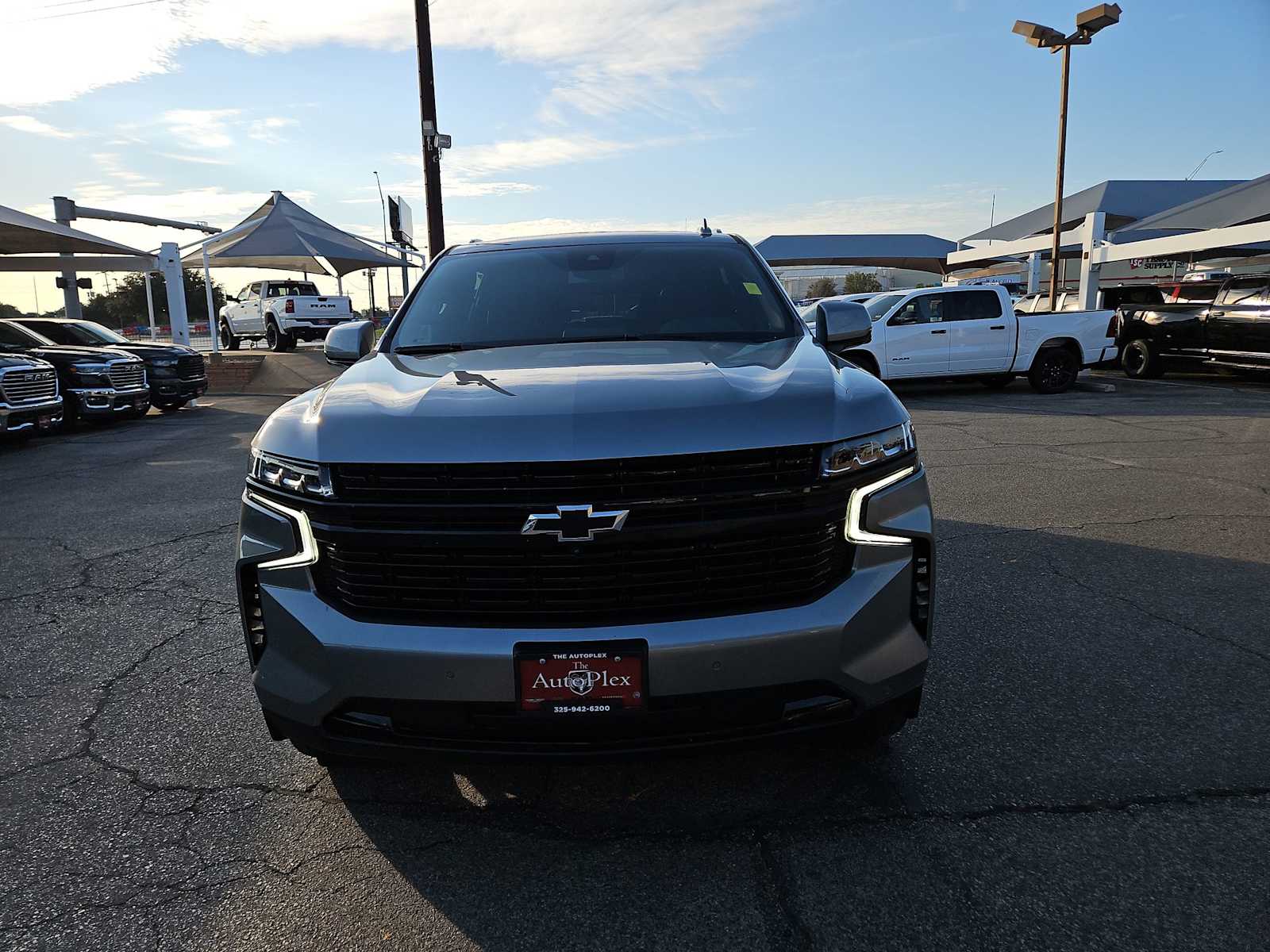 Thumbnail: 2023 Chevrolet Suburban - 8