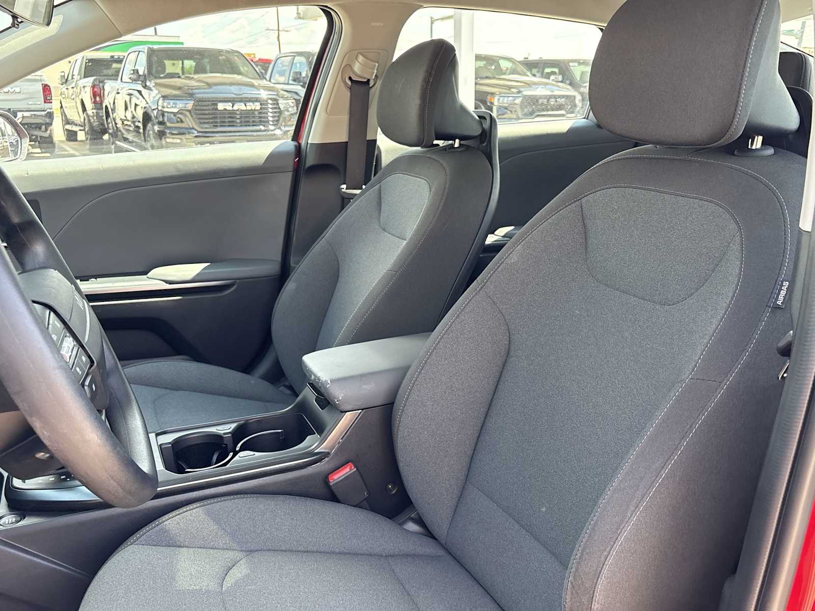 Thumbnail: 2025 Kia K4 - 15