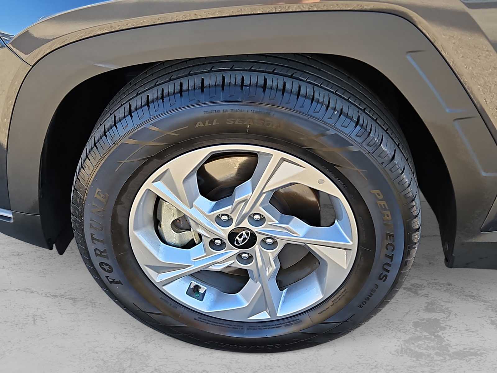 Thumbnail: 2024 Hyundai Tucson - 12