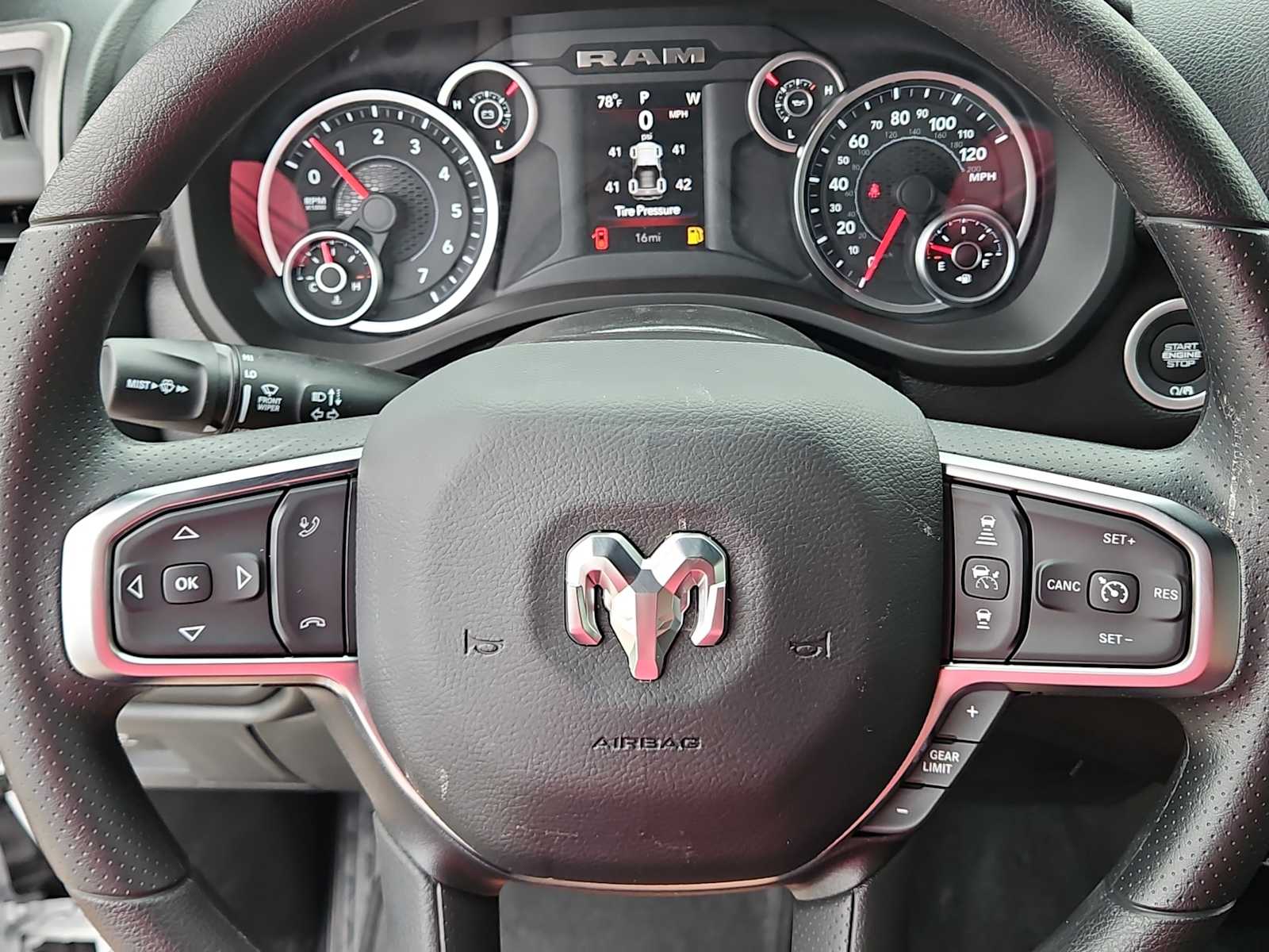 Thumbnail: 2026 RAM 1500 - 19