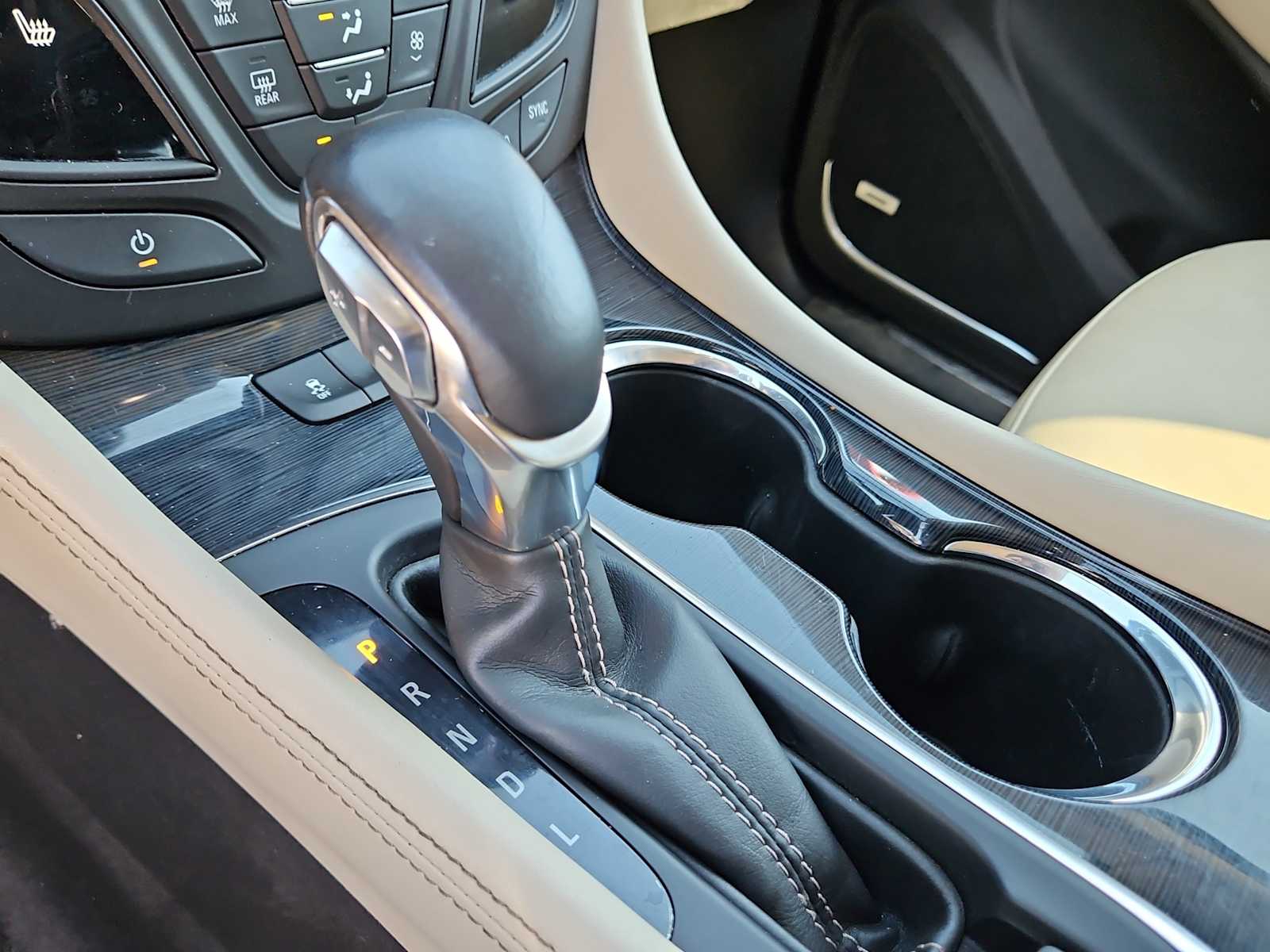 Thumbnail: 2018 Buick Envision - 21