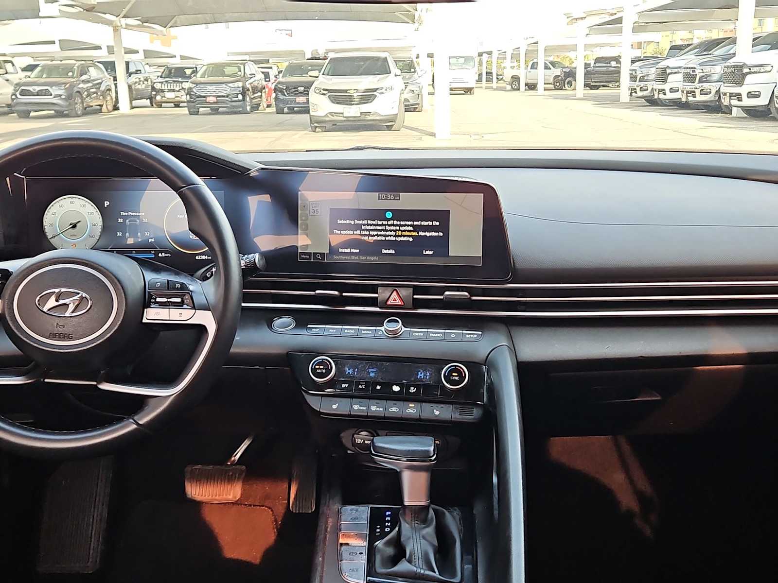 Thumbnail: 2023 Hyundai Elantra - 15