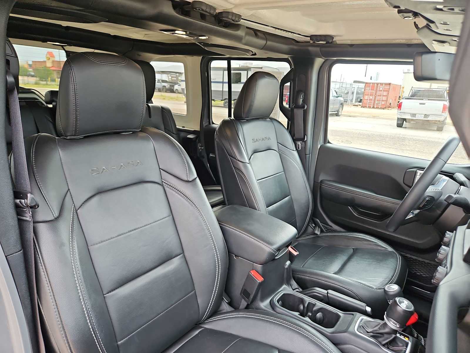 Thumbnail: 2023 Jeep Wrangler - 21