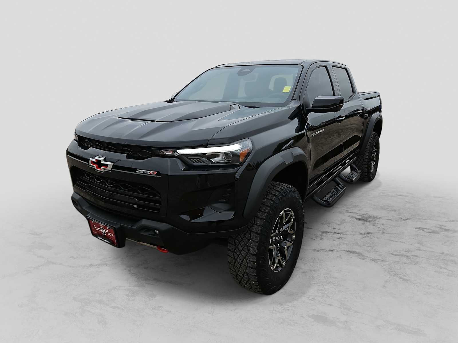 Thumbnail: 2024 Chevrolet Colorado - 1