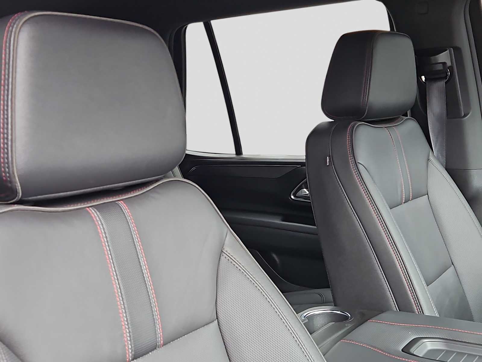 Thumbnail: 2024 Chevrolet Tahoe - 17