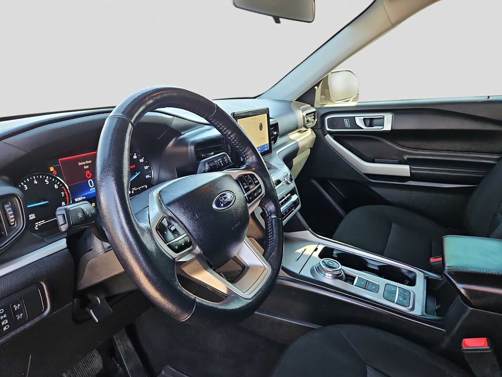 Thumbnail: 2022 Ford Explorer - 10