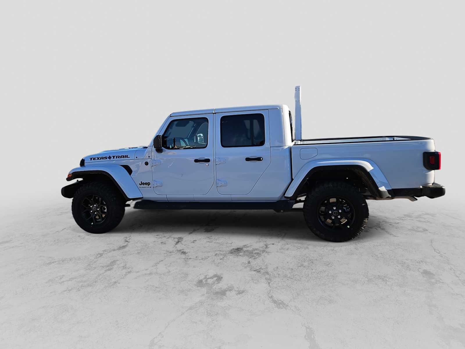 Thumbnail: 2026 Jeep Gladiator - 5