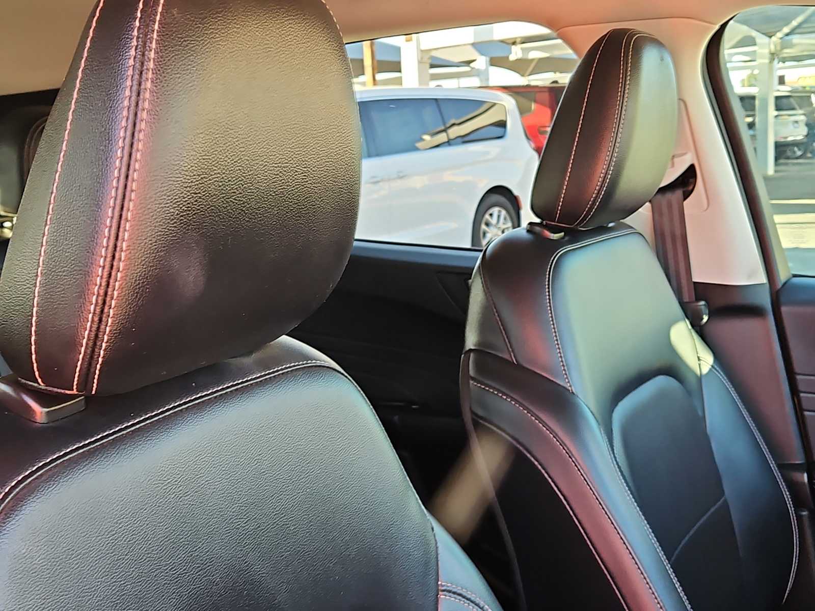 Thumbnail: 2021 Ford Escape - 17