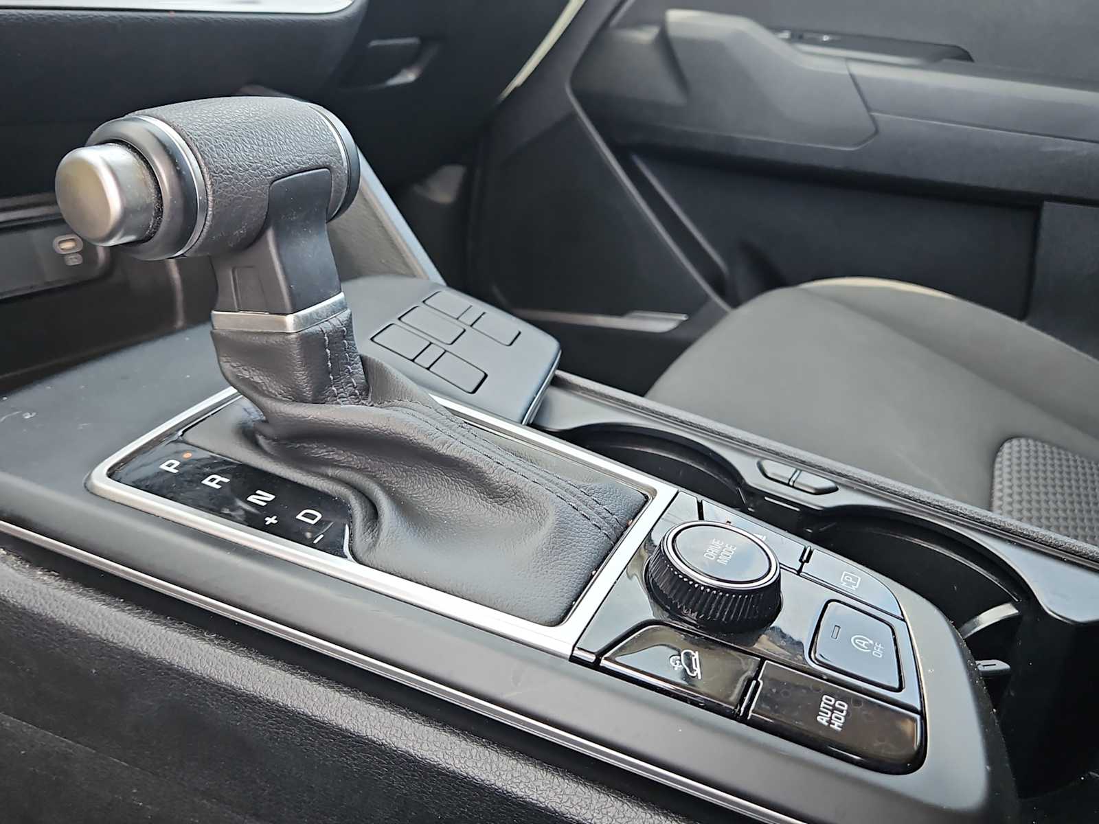 Thumbnail: 2025 Kia Sportage - 25