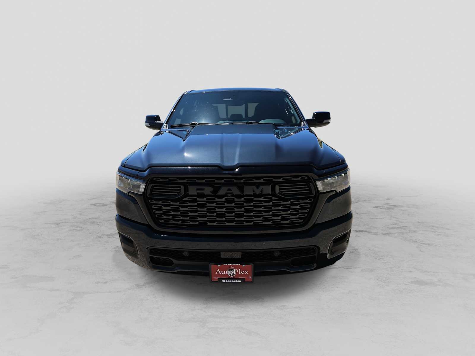 Thumbnail: 2026 RAM 1500 - 3