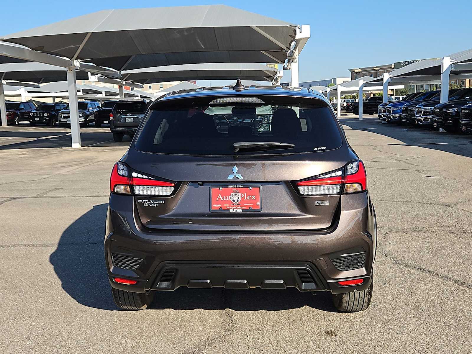 Thumbnail: 2024 Mitsubishi Outlander Sport - 7