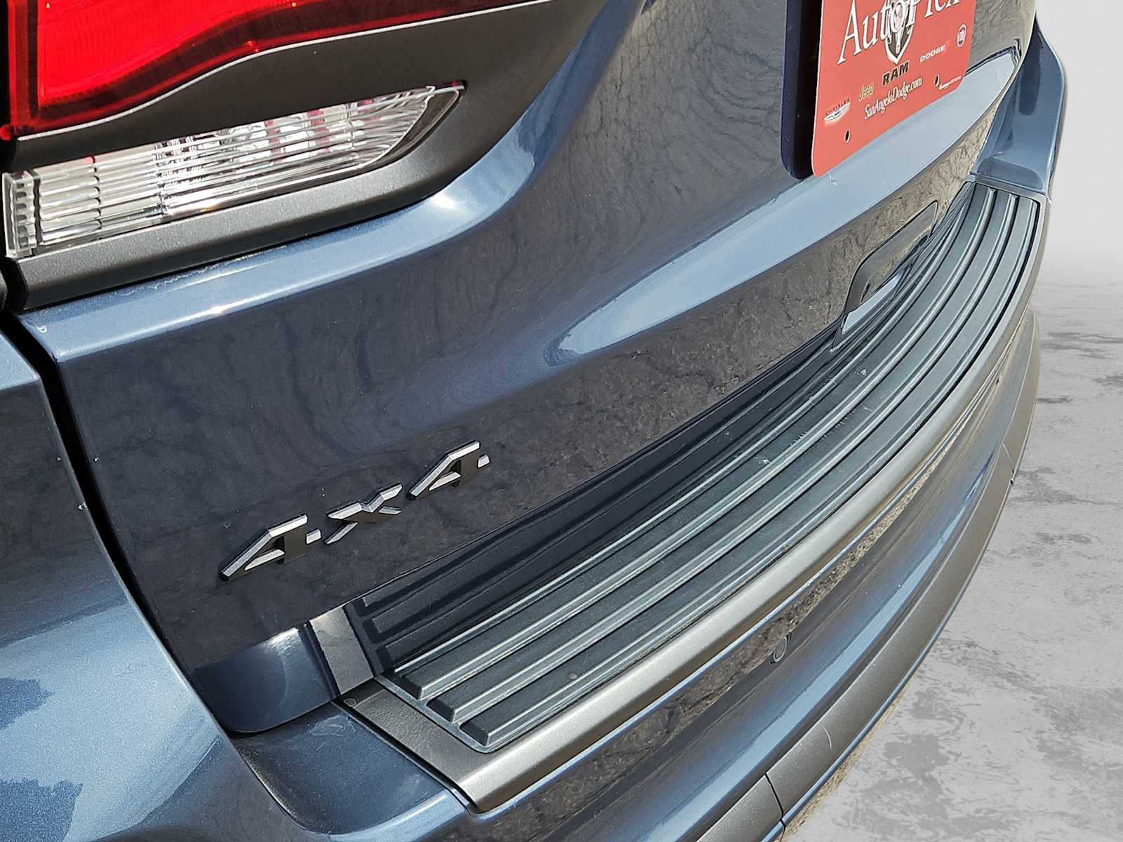 Thumbnail: 2021 Jeep Grand Cherokee - 11