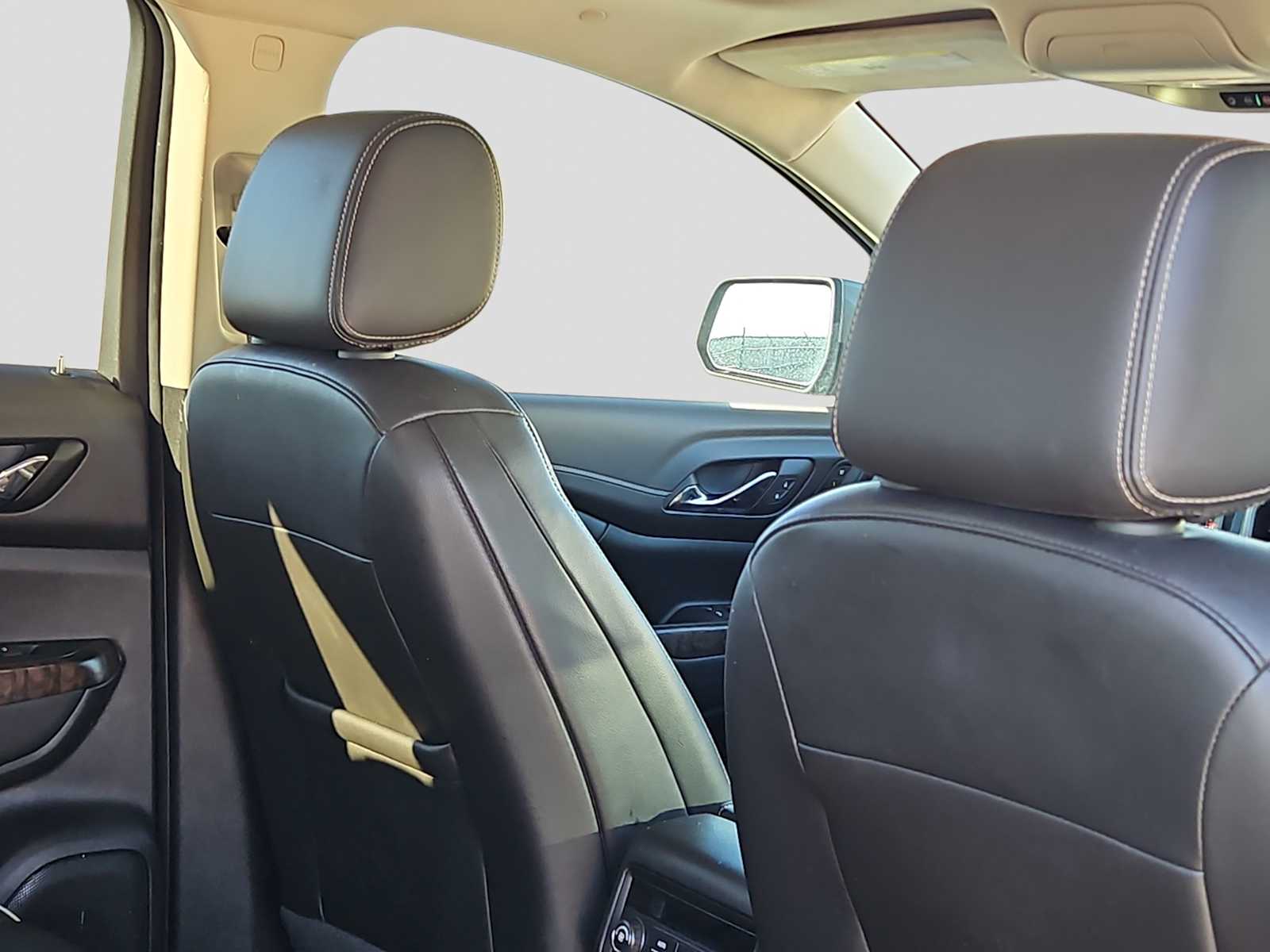 Thumbnail: 2023 GMC Acadia - 17