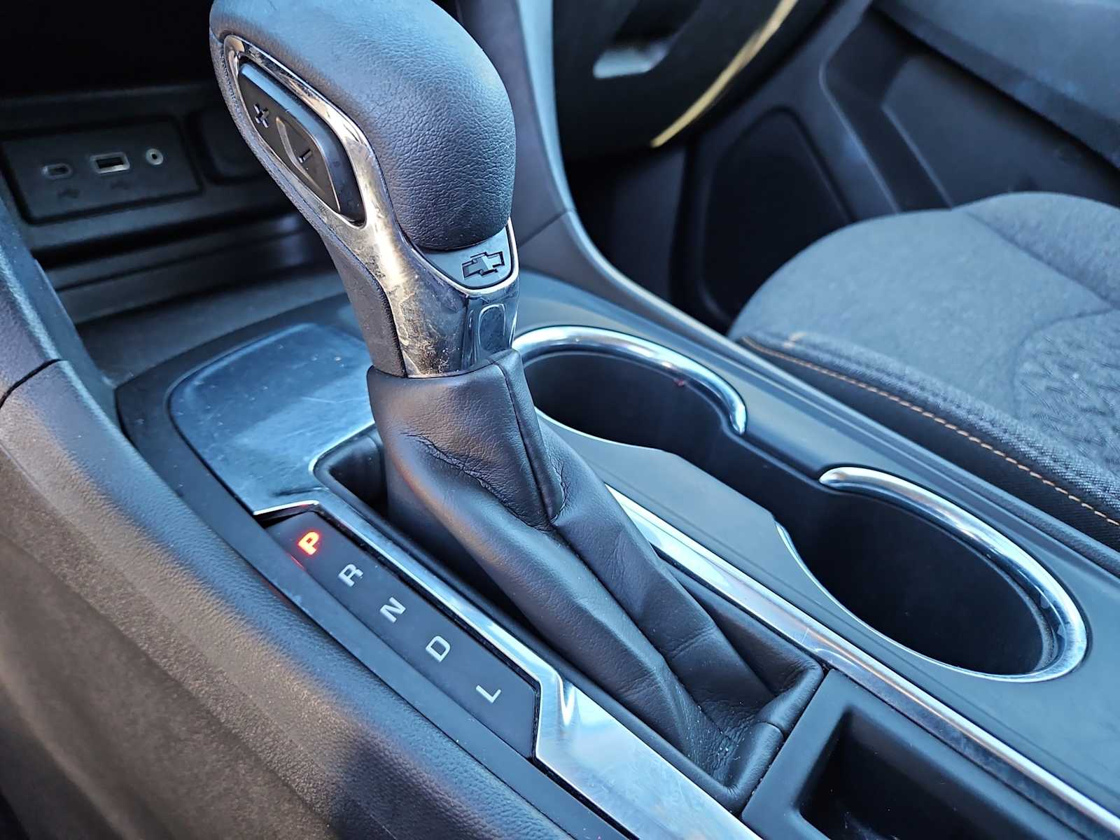 Thumbnail: 2023 Chevrolet Equinox - 21