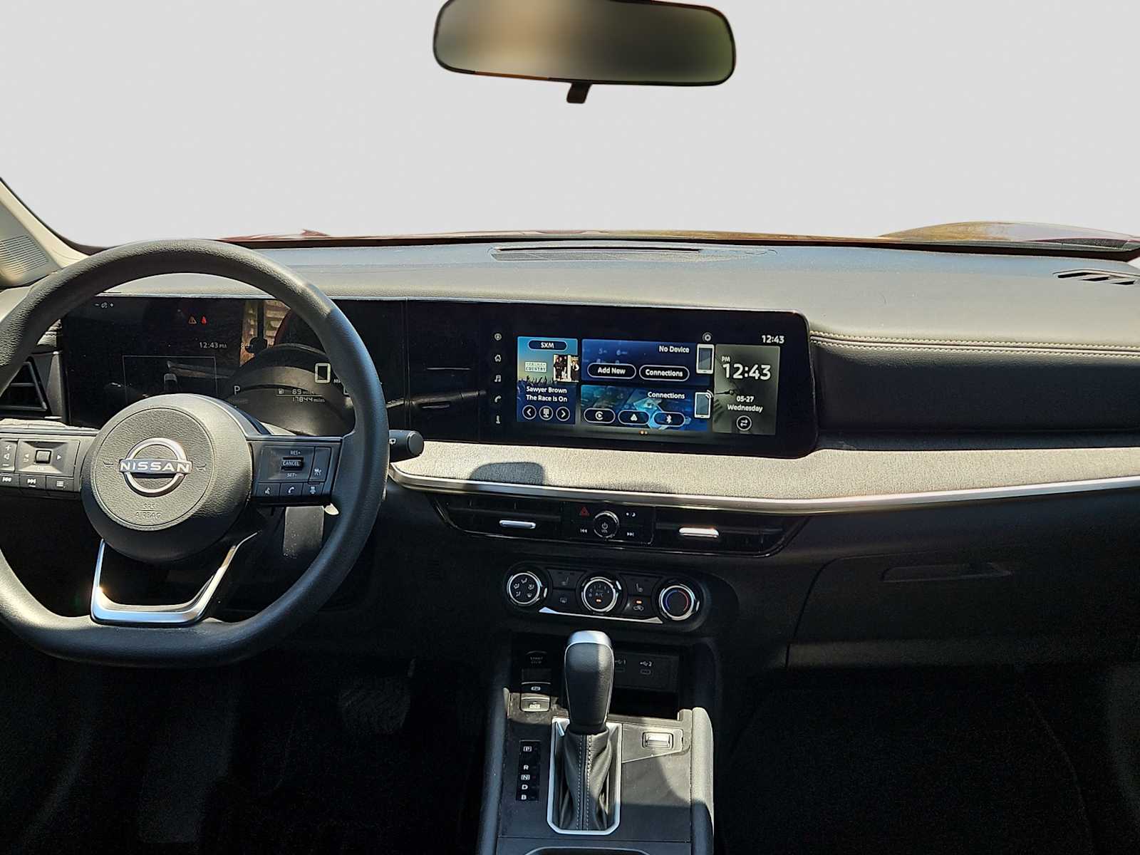 Thumbnail: 2025 Nissan Kicks - 16