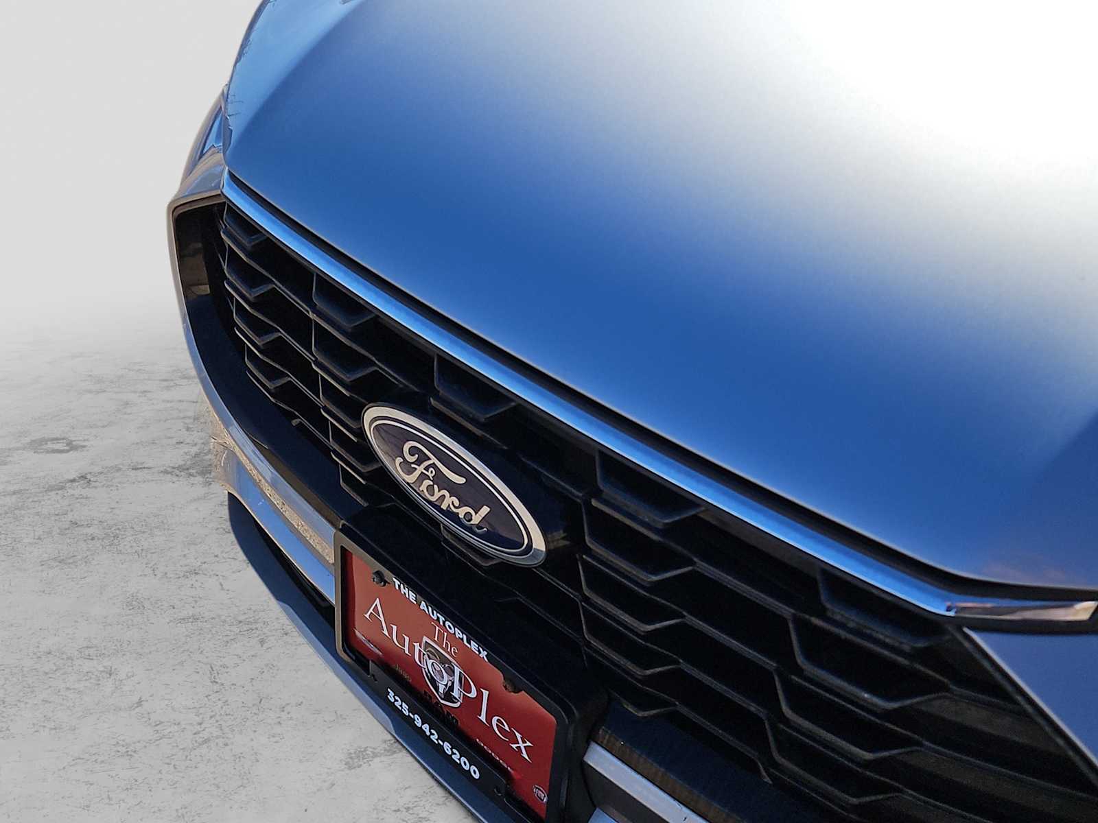 Thumbnail: 2023 Ford Escape - 13