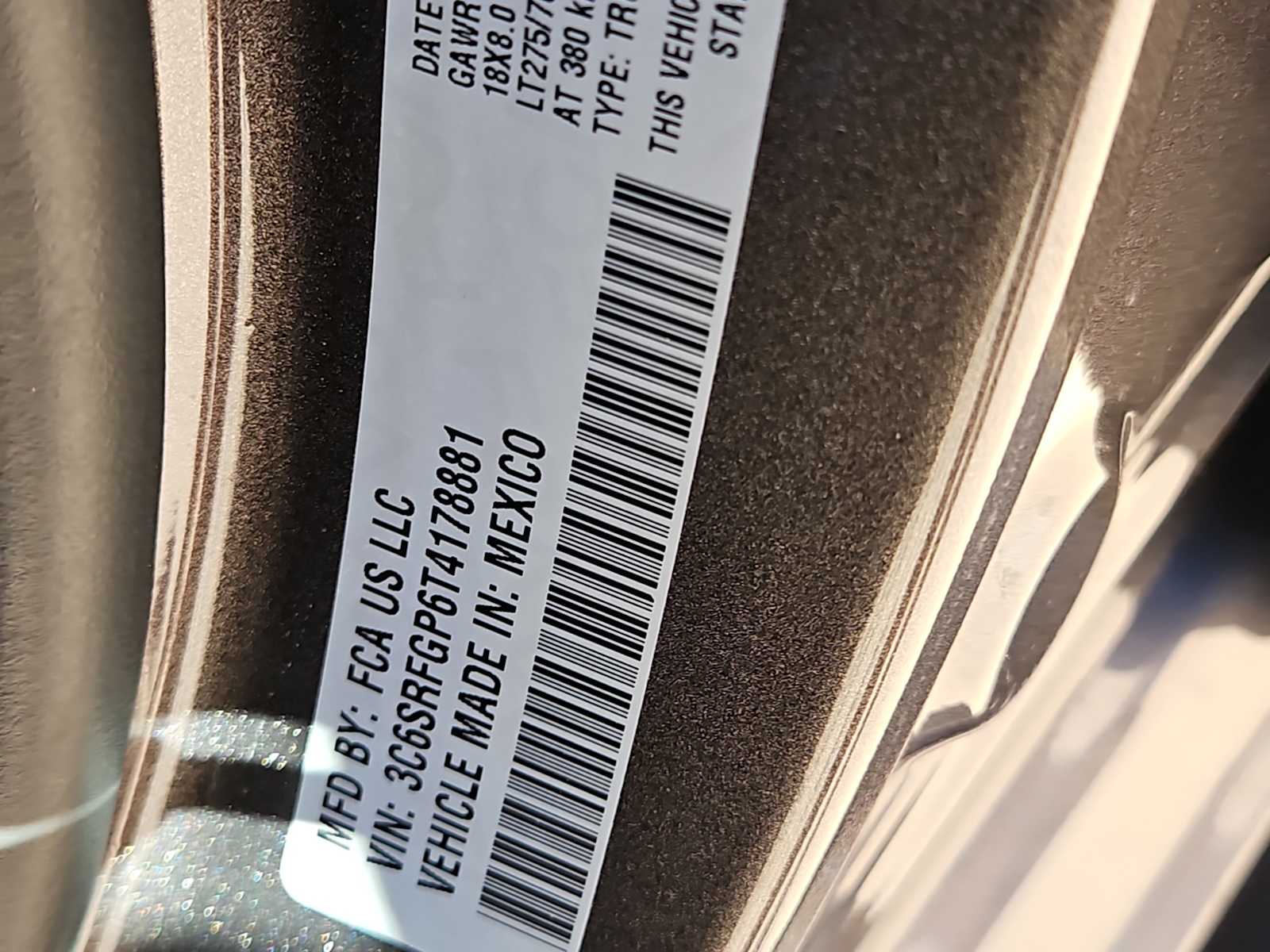 Thumbnail: 2026 RAM 1500 - 17