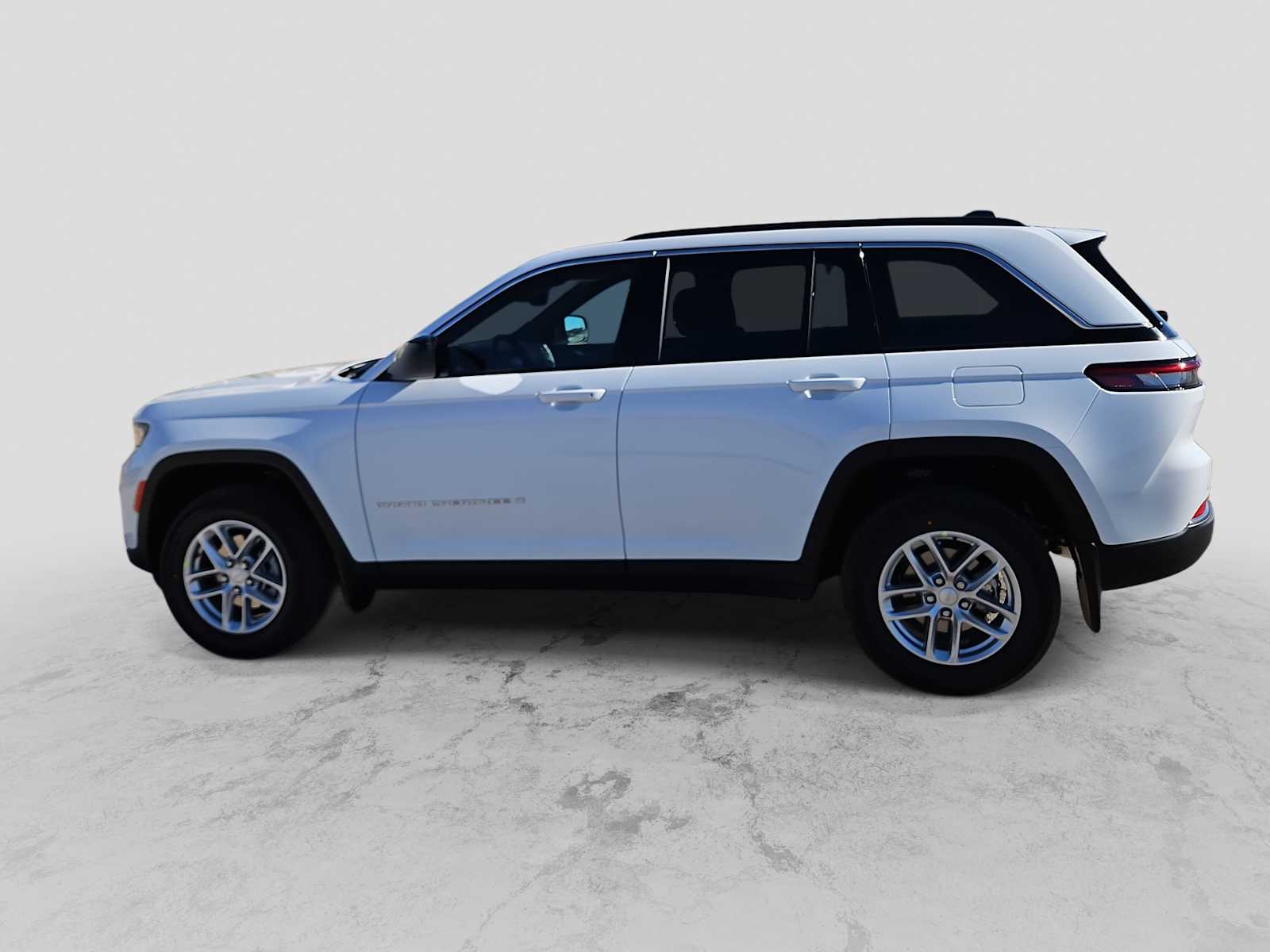 Thumbnail: 2026 Jeep Grand Cherokee - 5