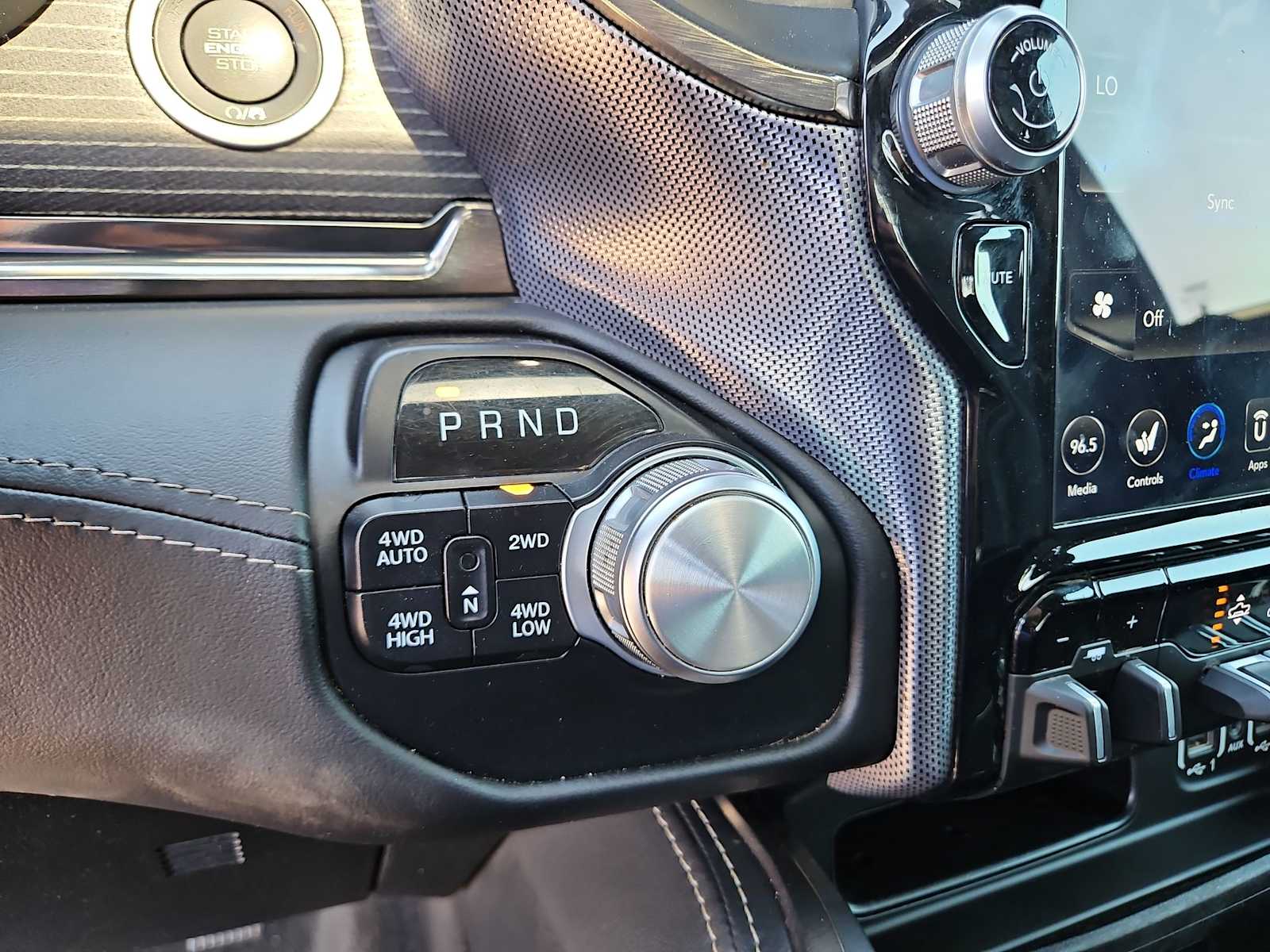 Thumbnail: 2021 RAM 1500 - 25